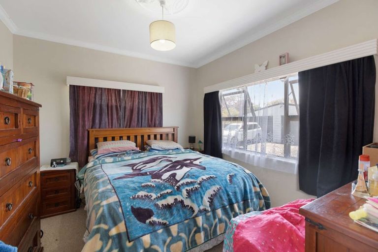 Photo of property in 73 Camberwell Road, Hawera, 4610