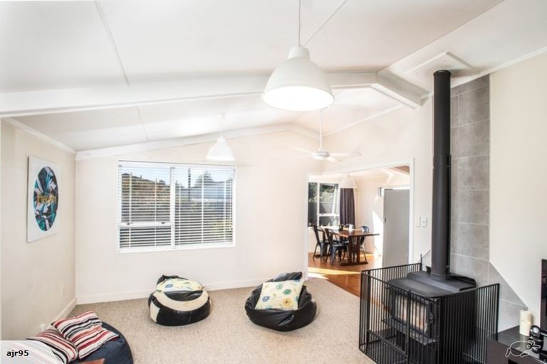 Photo of property in 6 Clare Place, Cromwell, 9310