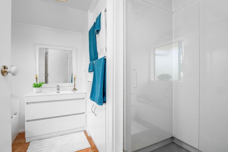 Photo of property in 11 Lanark Road, Kerikeri, 0230