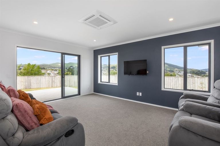 Photo of property in 174 John Burke Drive, Aotea, Porirua, 5024
