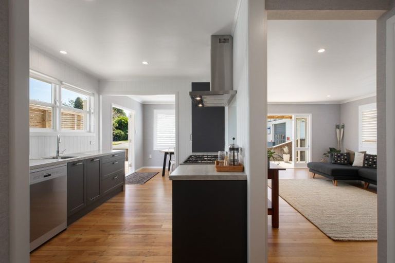 Photo of property in 45 Roretana Drive, Athenree, Katikati, 3177