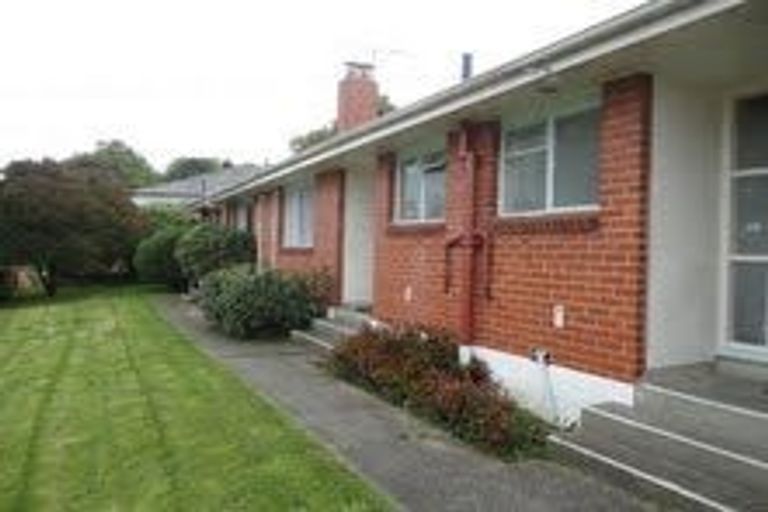 Photo of property in 1 Maori Road, Dunedin Central, Dunedin, 9016