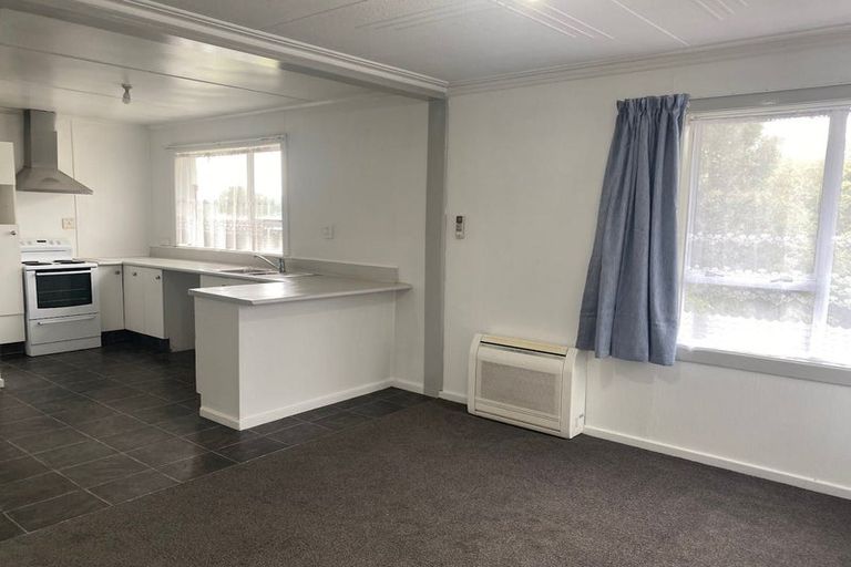 Photo of property in 12 Abbotsford Road, Green Island, Dunedin, 9018