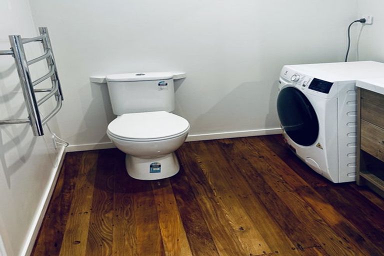 Photo of property in 2/8 Campbell Road, Takapuna, Auckland, 0622