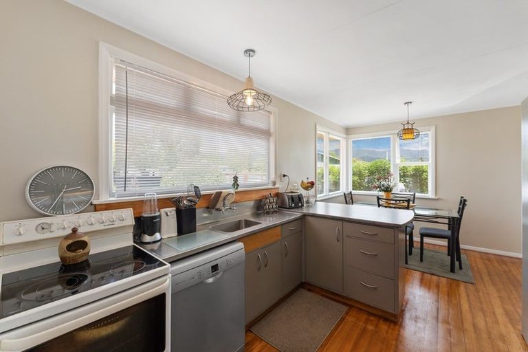 Photo of property in 37 Grey Street, Shannon, 4821