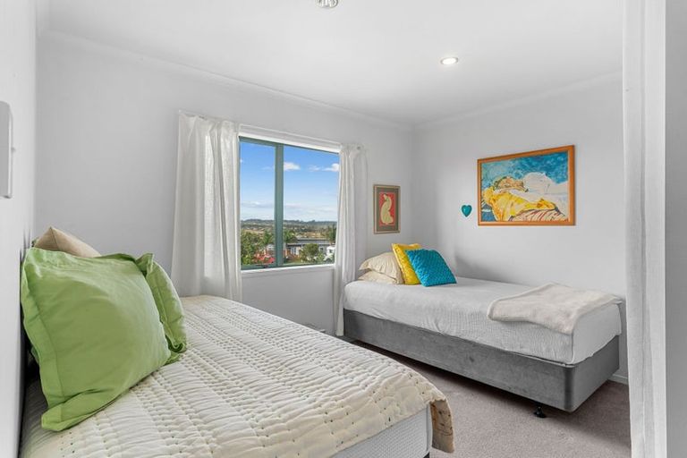 Photo of property in 5 Takahe Place, Mangawhai, 0505