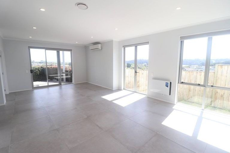 Photo of property in 109 Mackay Drive, Greenhithe, Auckland, 0632