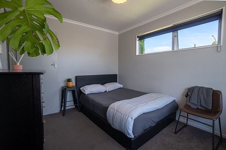 Photo of property in 20 Glamis Avenue, Bell Block, New Plymouth, 4312