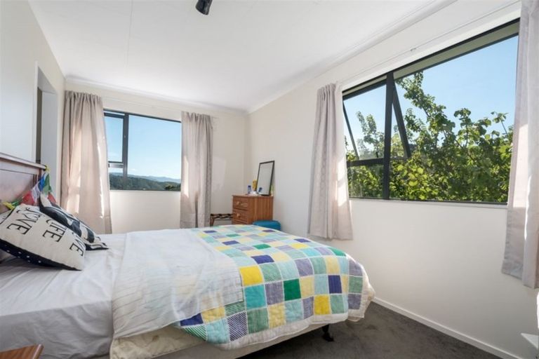 Photo of property in 4 Finlay Grove, Waikawa, Picton, 7220