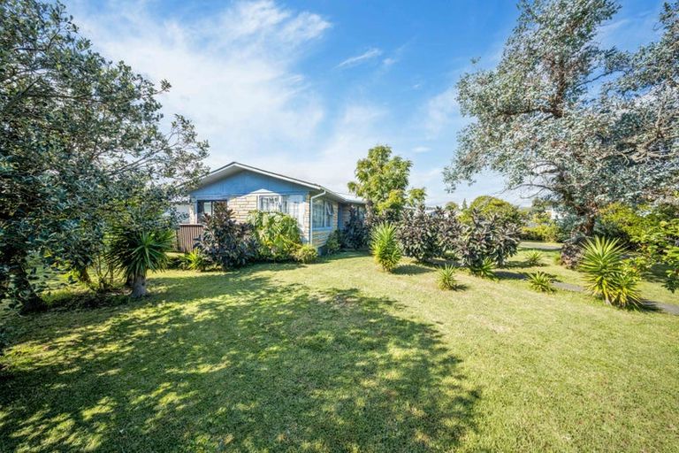 Photo of property in 3 Kemble Close, Mangere, Auckland, 2022