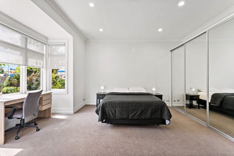Photo of property in 57 Green Lane East, Remuera, Auckland, 1050
