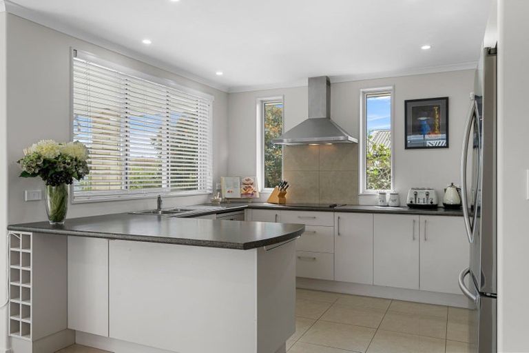 Photo of property in 43 Kedge Drive, Mangawhai, 0505