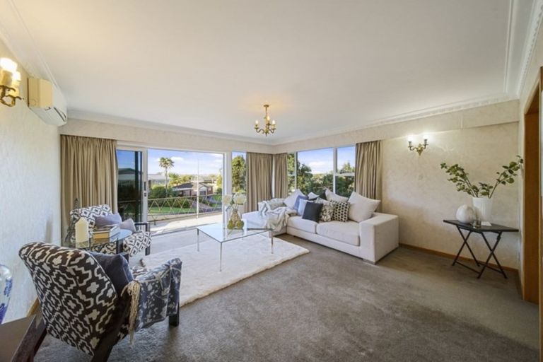 Photo of property in 29 Greenhill Crescent, Pakuranga, Auckland, 2010