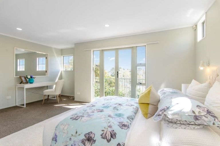 Photo of property in 53a Northboro Road, Belmont, Auckland, 0622