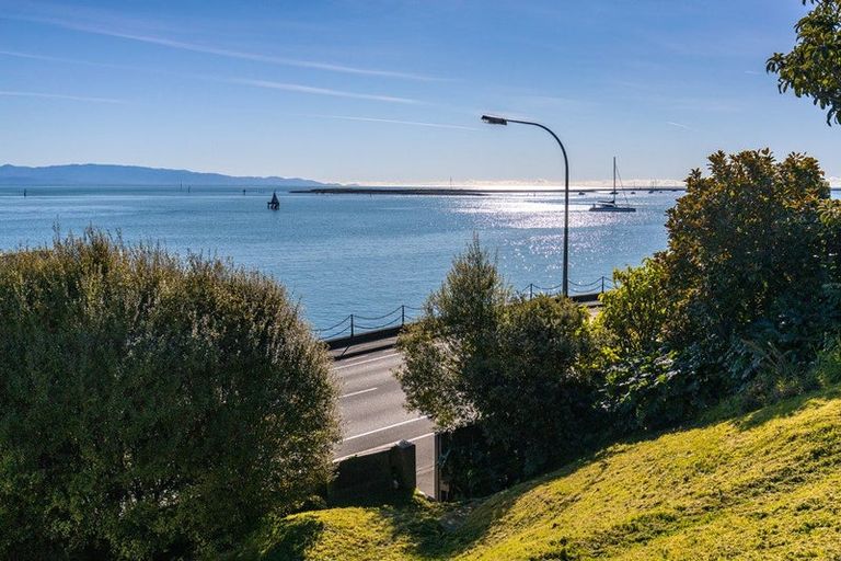 Photo of property in 391 Wakefield Quay, Stepneyville, Nelson, 7010