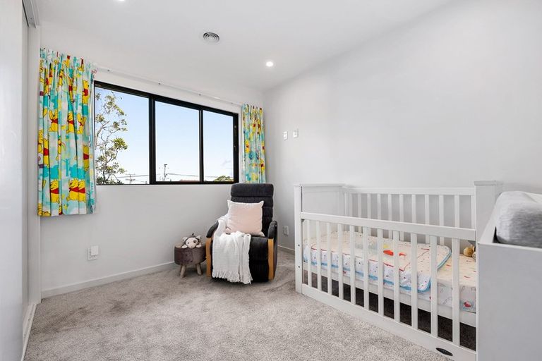 Photo of property in 28 Orr Crescent, Hutt Central, Lower Hutt, 5011