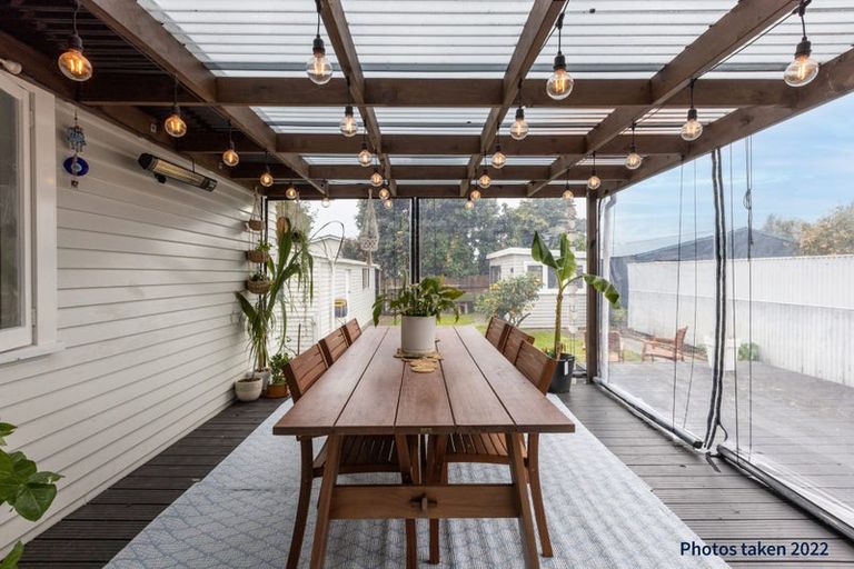 Photo of property in 19 Shrimpton Road, Haumoana, 4102