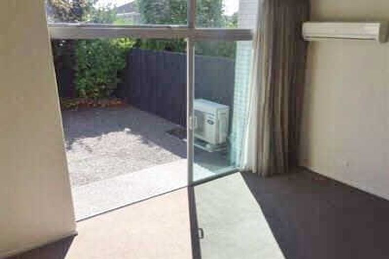 Photo of property in 62 Fairfield Avenue, Addington, Christchurch, 8024