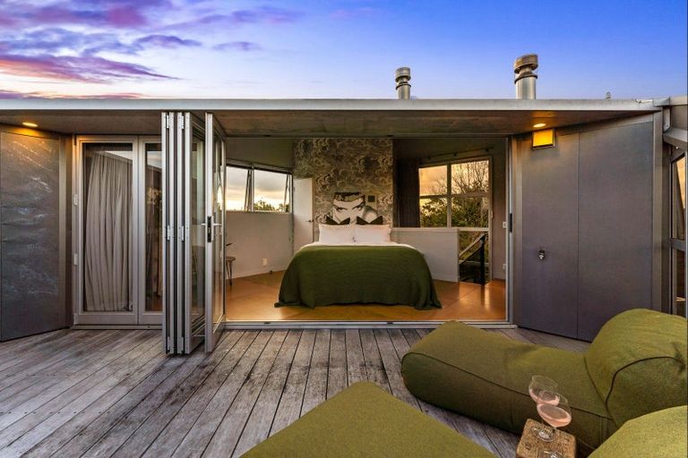 Photo of property in 138 Mahurangi West Road, Puhoi, Warkworth, 0983