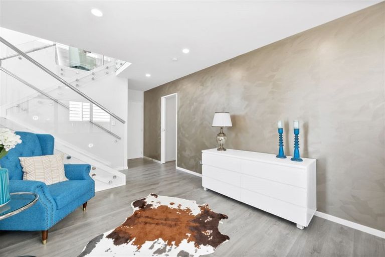 Photo of property in 9 Rakiraki Place, Flat Bush, Auckland, 2019