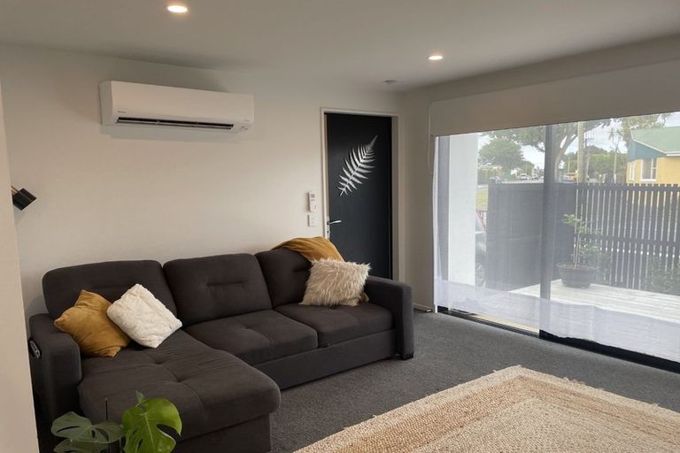 Photo of property in 1/130 Olliviers Road, Phillipstown, Christchurch, 8011