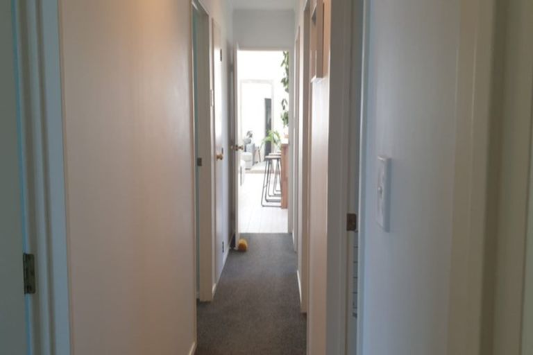 Photo of property in 12 Ngarimu Place, Mount Maunganui, 3116