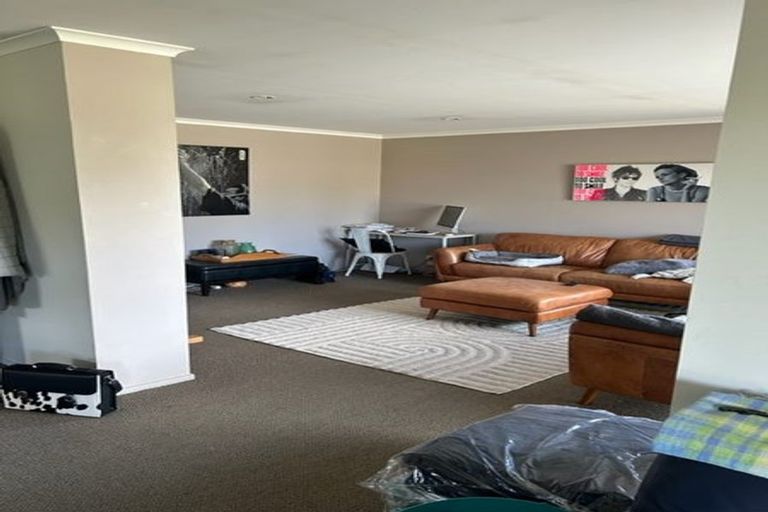 Photo of property in 201 Rolleston Drive, Rolleston, 7614