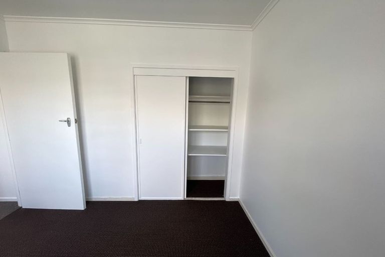 Photo of property in 3/44 East Coast Road, Milford, Auckland, 0620