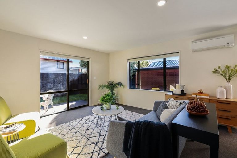 Photo of property in 2/129 Lyttelton Street, Spreydon, Christchurch, 8024