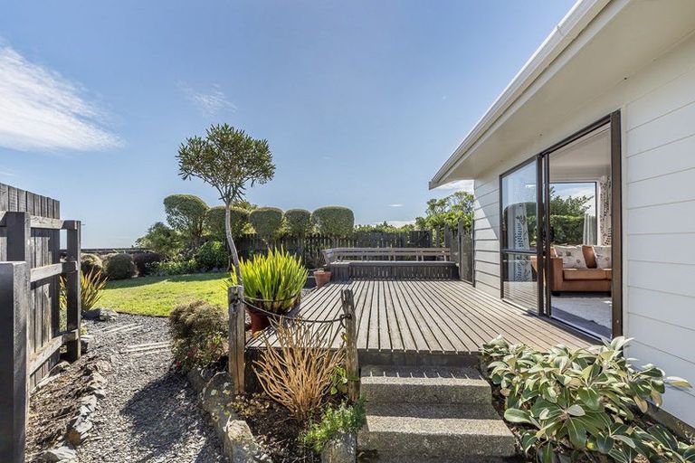 Photo of property in 31 Rothwell Street, Titahi Bay, Porirua, 5022