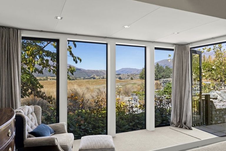 Photo of property in Millbrook Resort, 9 Ayrburn Ridge, Arrowtown, Queenstown, 9371
