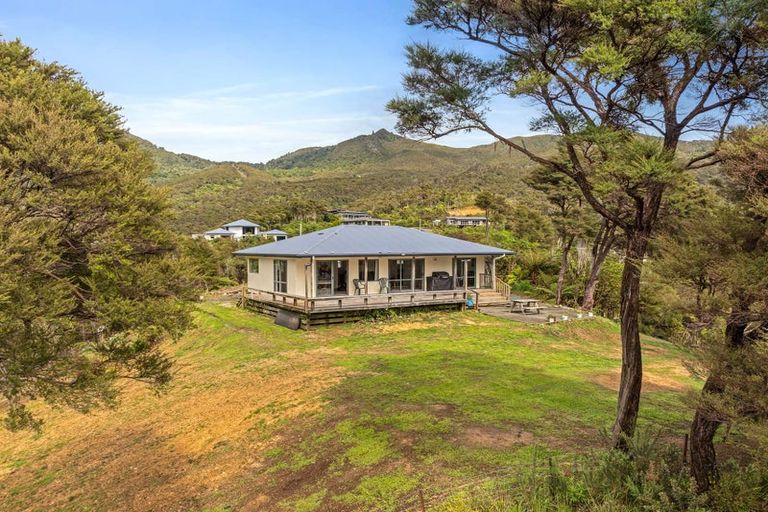 Photo of property in 3 Soucis Lane, Okiwi Bay, French Pass, 7193