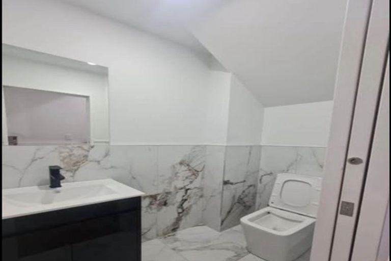 Photo of property in 305e Porchester Road, Takanini, 2112