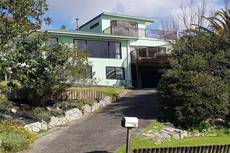 Photo of property in 884 Cove Road, Waipu, 0582