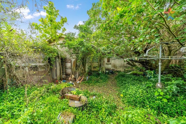 Photo of property in 76 Knights Road, Hutt Central, Lower Hutt, 5010