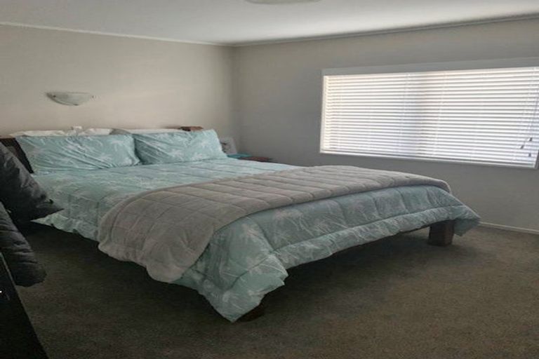 Photo of property in 18 Townshend Crescent, Greenmeadows, Napier, 4112