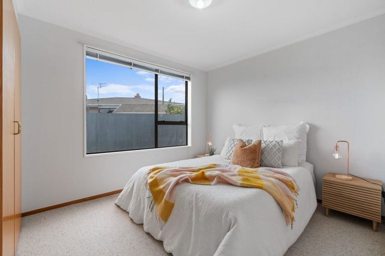 Photo of property in 6a Rolfe Place, Bishopdale, Christchurch, 8053