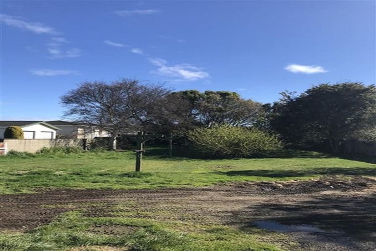 Photo of property in 107 Morton Street, Strathern, Invercargill, 9812