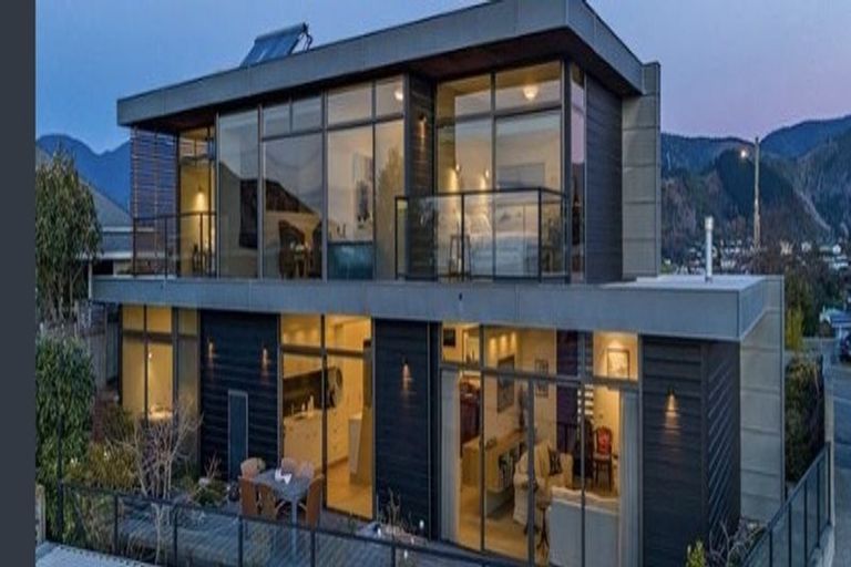 Photo of property in 26 Britannia Heights, Stepneyville, Nelson, 7010