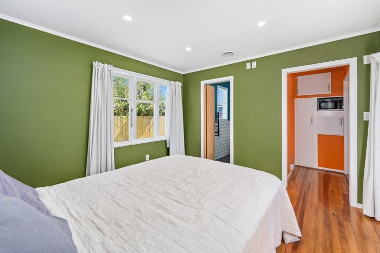 Photo of property in 10 Pitama Road, Awapuni, Palmerston North, 4412