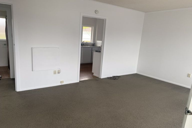 Photo of property in 3/7 Roberts Avenue, Bayswater, Auckland, 0622