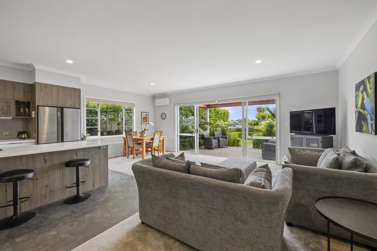 Photo of property in 250a Courtenay Street, Strandon, New Plymouth, 4312