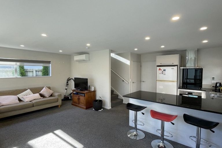 Photo of property in 2/33 Elizabeth Street, Riccarton, Christchurch, 8041