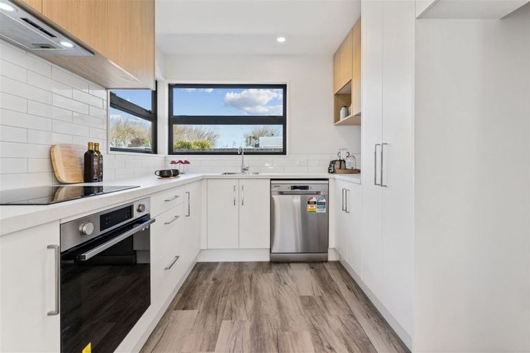 Photo of property in 117a Tancred Street, Linwood, Christchurch, 8062