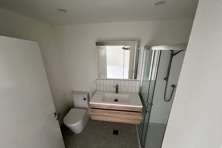 Photo of property in 5/21 Makomako Drive, Orewa, 0931