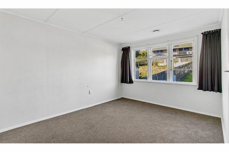 Photo of property in 52 Douglas Street, Highfield, Timaru, 7910