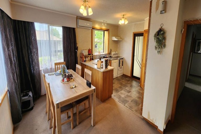 Photo of property in 103 Mangorei Road, Merrilands, New Plymouth, 4312