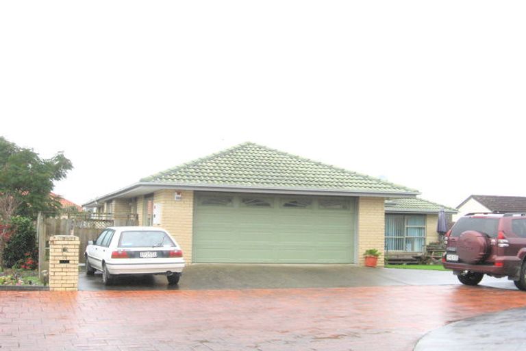 Photo of property in 11 Nakhle Place, Manurewa, Auckland, 2105