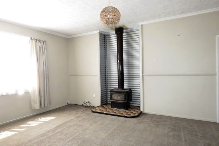 Photo of property in 136 Russell Street, Westport, 7825