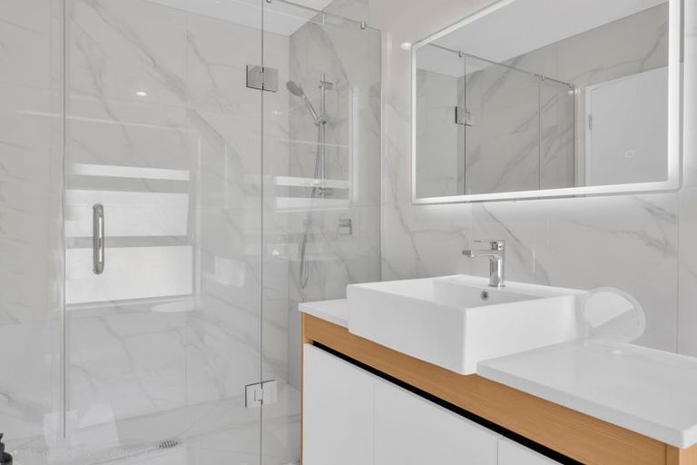 Photo of property in 9 Puruatanga Drive, Flat Bush, Auckland, 2019